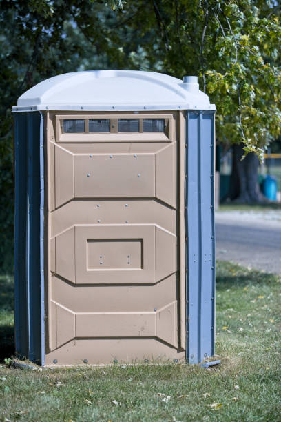 Best Porta potty delivery and setup  in Madison, WI